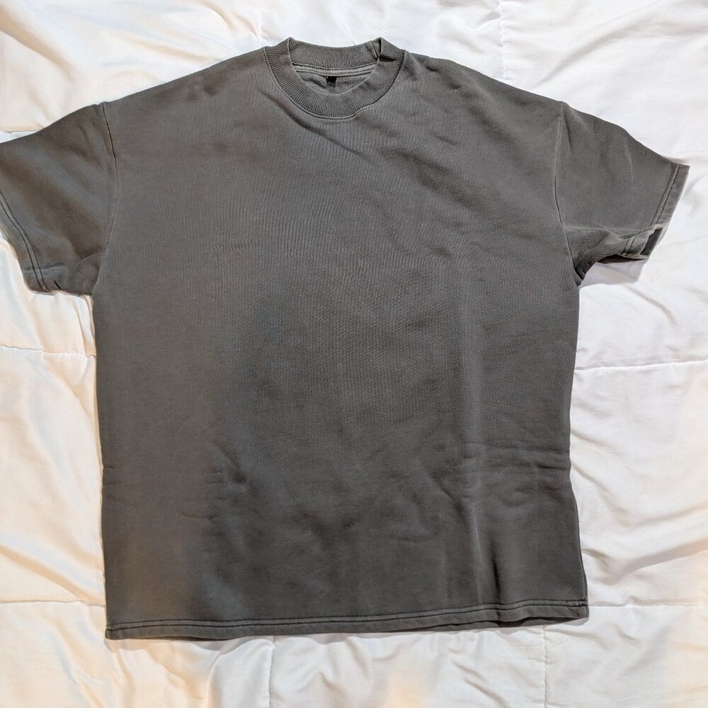 ESNTLS washed grey Heavy Weight Tee size XS